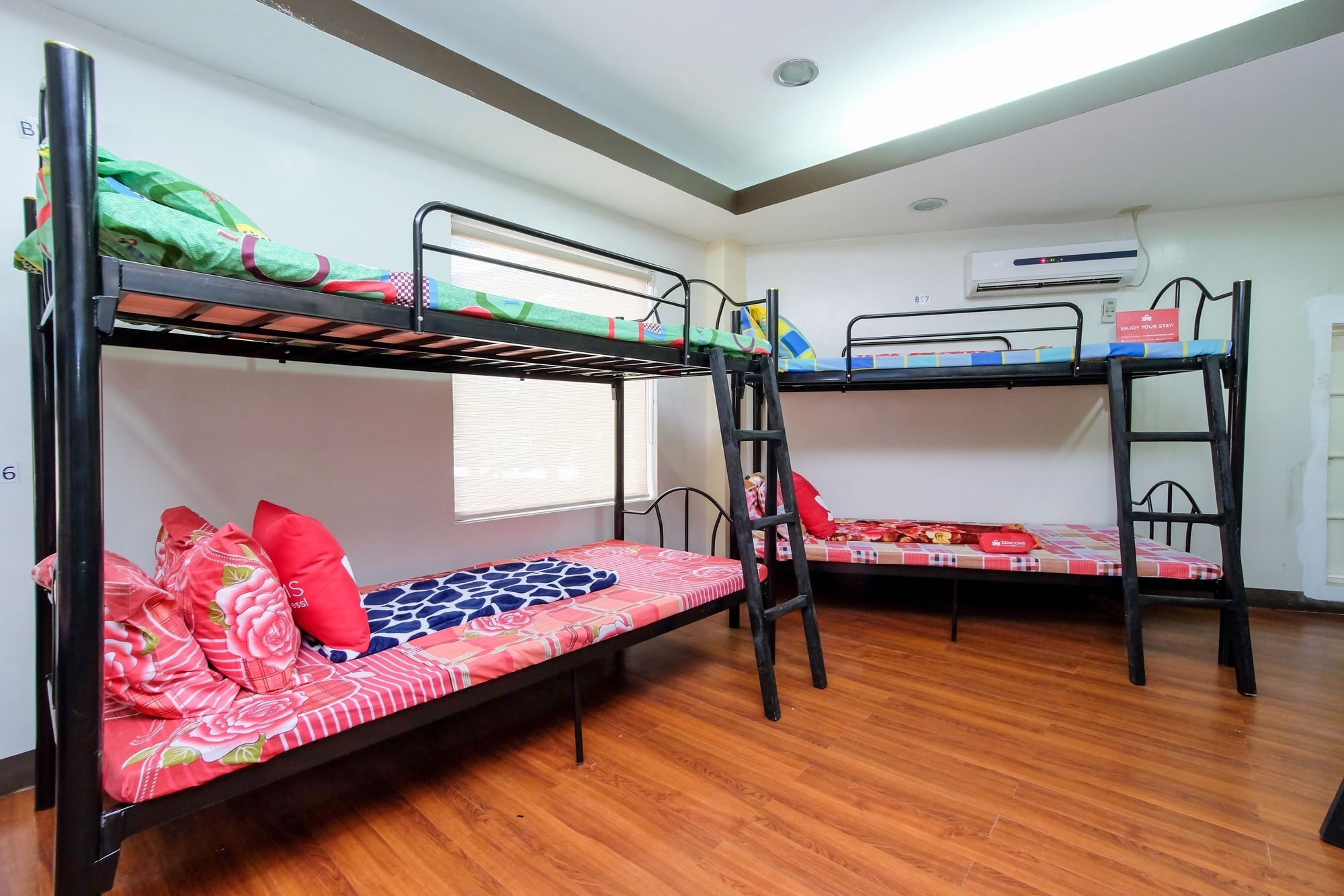 Zen Hostel Quirino Ave. Malate マニラ市 エクステリア 写真