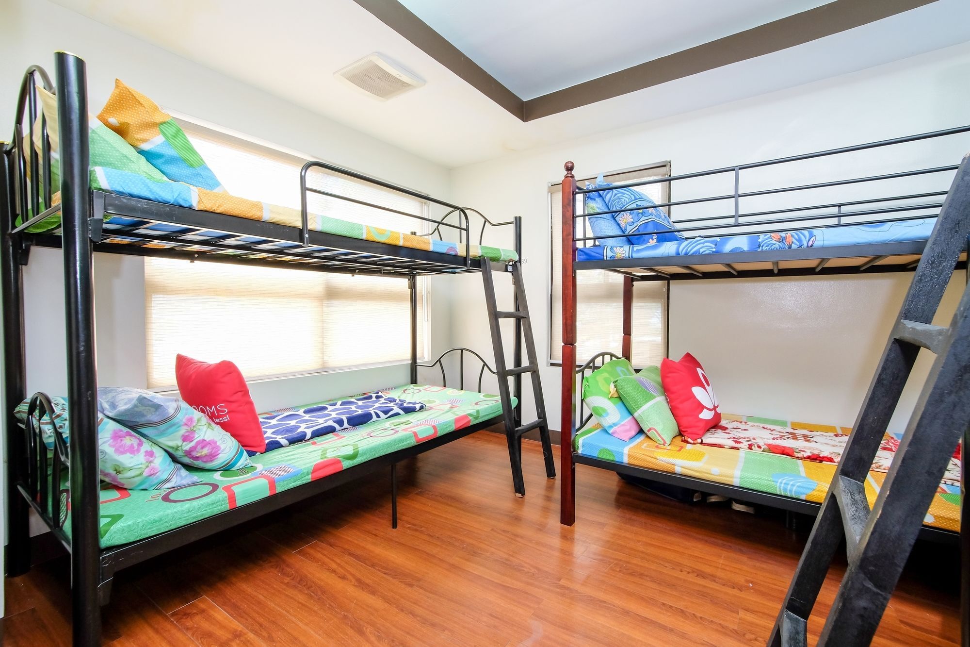Zen Hostel Quirino Ave. Malate マニラ市 エクステリア 写真